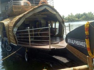 alappuzha houseboat rate per day